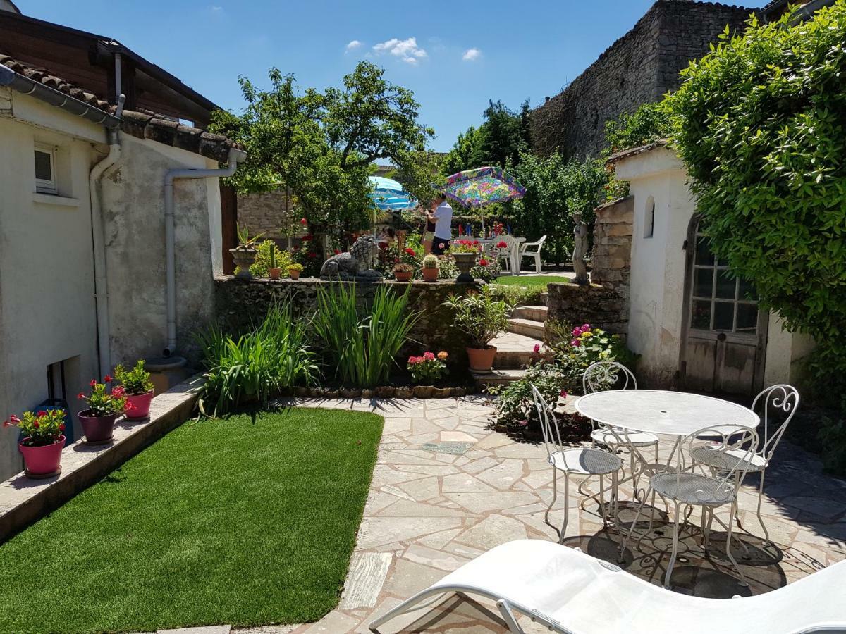 Tournus Belle Maison Vue Sur Saone Екстер'єр фото