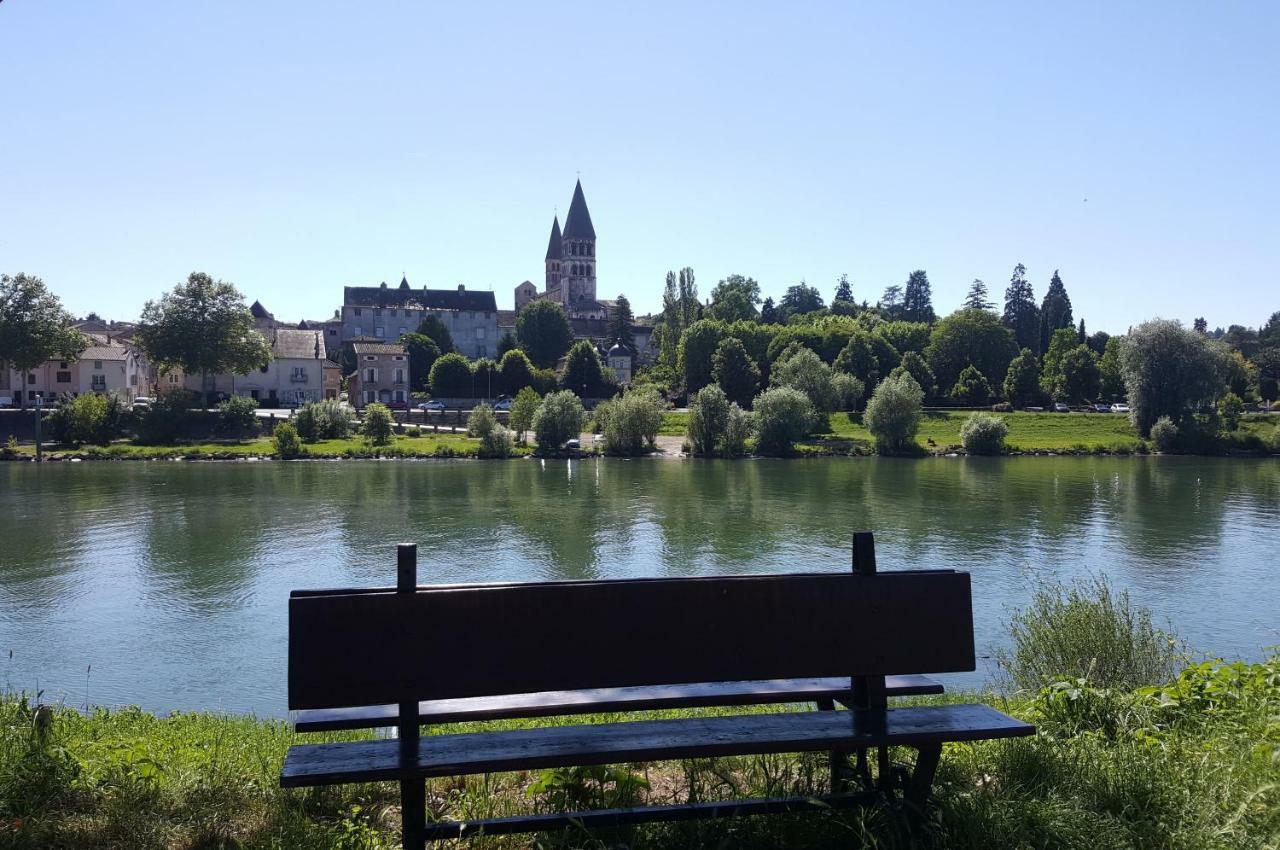 Tournus Belle Maison Vue Sur Saone Екстер'єр фото
